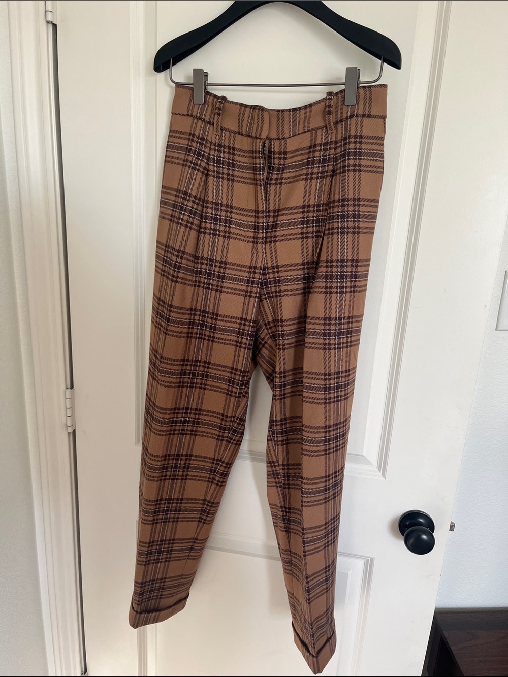 Wilfred Plaid Cropped Trousers in Tan and Brown